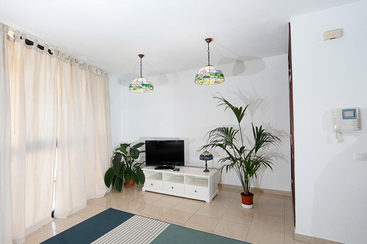 Apartamento Frente Al Puerto De Candelaria A 20 Metros De La Playa. Eksteriør billede