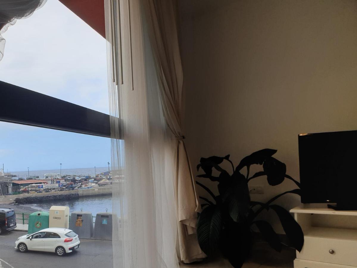 Apartamento Frente Al Puerto De Candelaria A 20 Metros De La Playa. Eksteriør billede