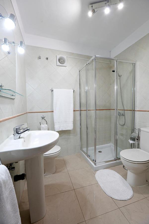 Apartamento Frente Al Puerto De Candelaria A 20 Metros De La Playa. Eksteriør billede