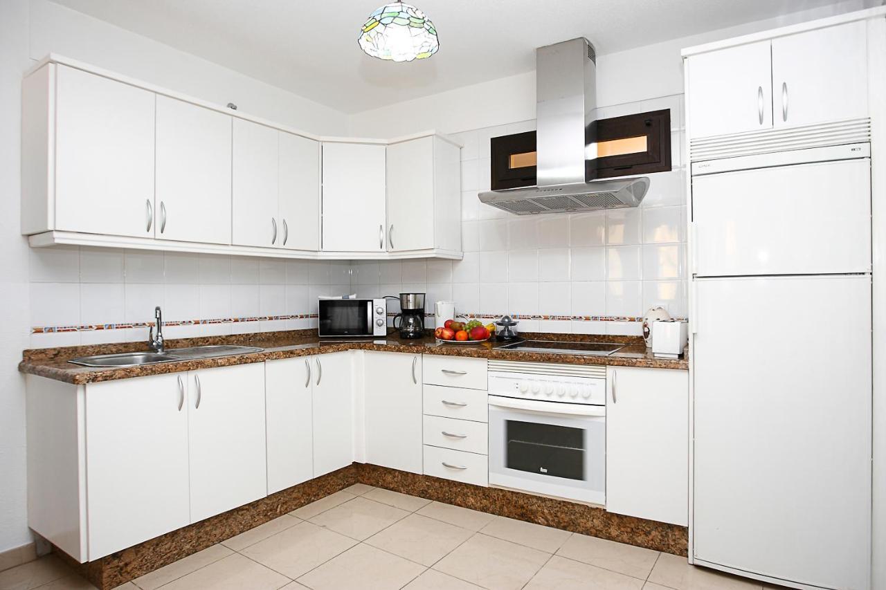 Apartamento Frente Al Puerto De Candelaria A 20 Metros De La Playa. Eksteriør billede